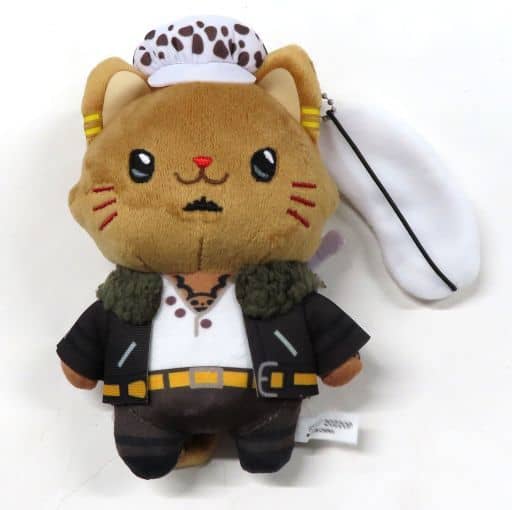 Trafalgar Law One Piece FILM RED withCAT Plush Key Chain with Eye Mask Key Chain [USED]