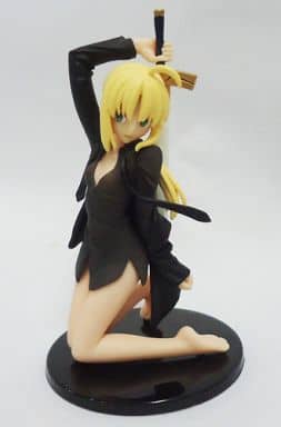 Saber Fate/Zero Comics Vol.3 Limited Edition Included Items Figure [USED]