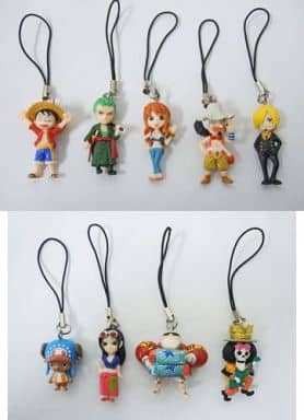 Monkey D. Luffy, etc. One Piece World Collectable Figure Mini Strap New World Ver. 7-Eleven Limited All 9 Types Set Key Chain [USED]
