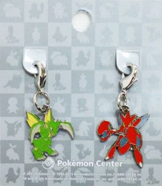 Scyther Scizor Pokemon National Pokedex Metal Charm Pokemon Center Limited Set of 2 Charm [USED]