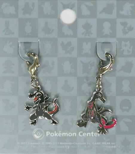 Salandit Salazzle Pokemon National Pokedex Metal Charm Pokemon Center Limited Set of 2 Charm [USED]