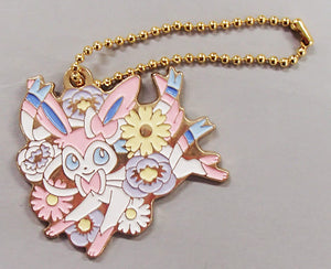 Sylveon Pokemon Ichiban Kuji Eievui & Flowers Design Charm Prize G Charm [USED]