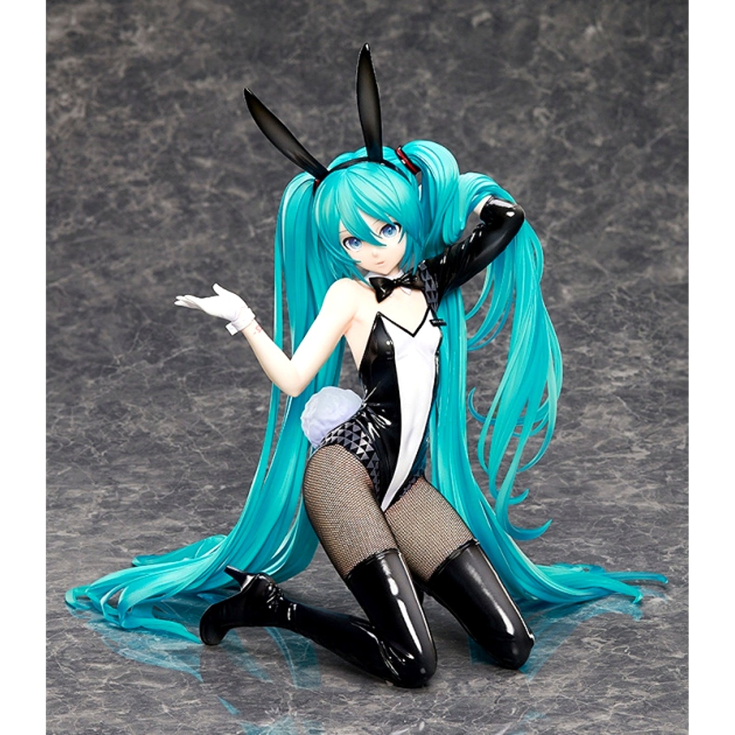 Character Vocal Series 01 Hatsune Miku Hatsune Miku Bunny Ver. / Art by Mimi YYB 1/4 Complete Figure (Reissue) [NEW]