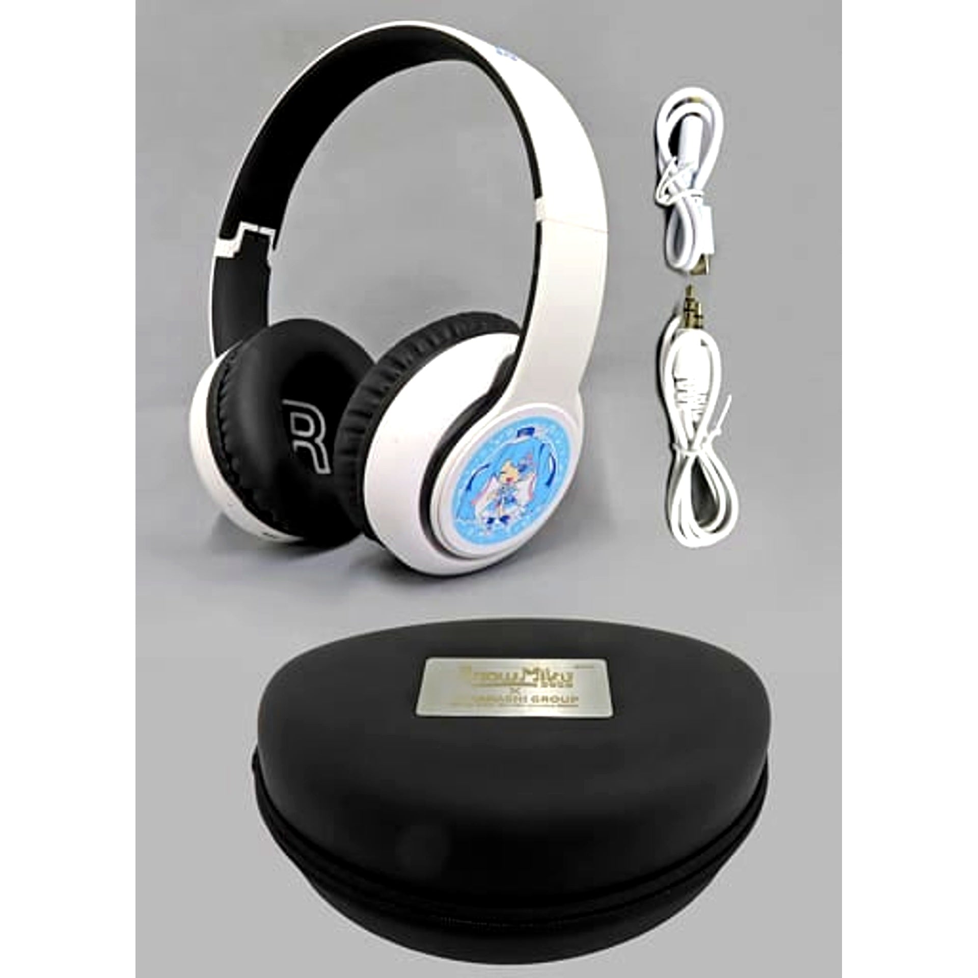 Snow Miku and Yukine VOCALOID SNOW MIKU 2020 Takahashi Group Bluetooth Headphones Tam Illustration Snow Miku Menu Order Bonus [USED]