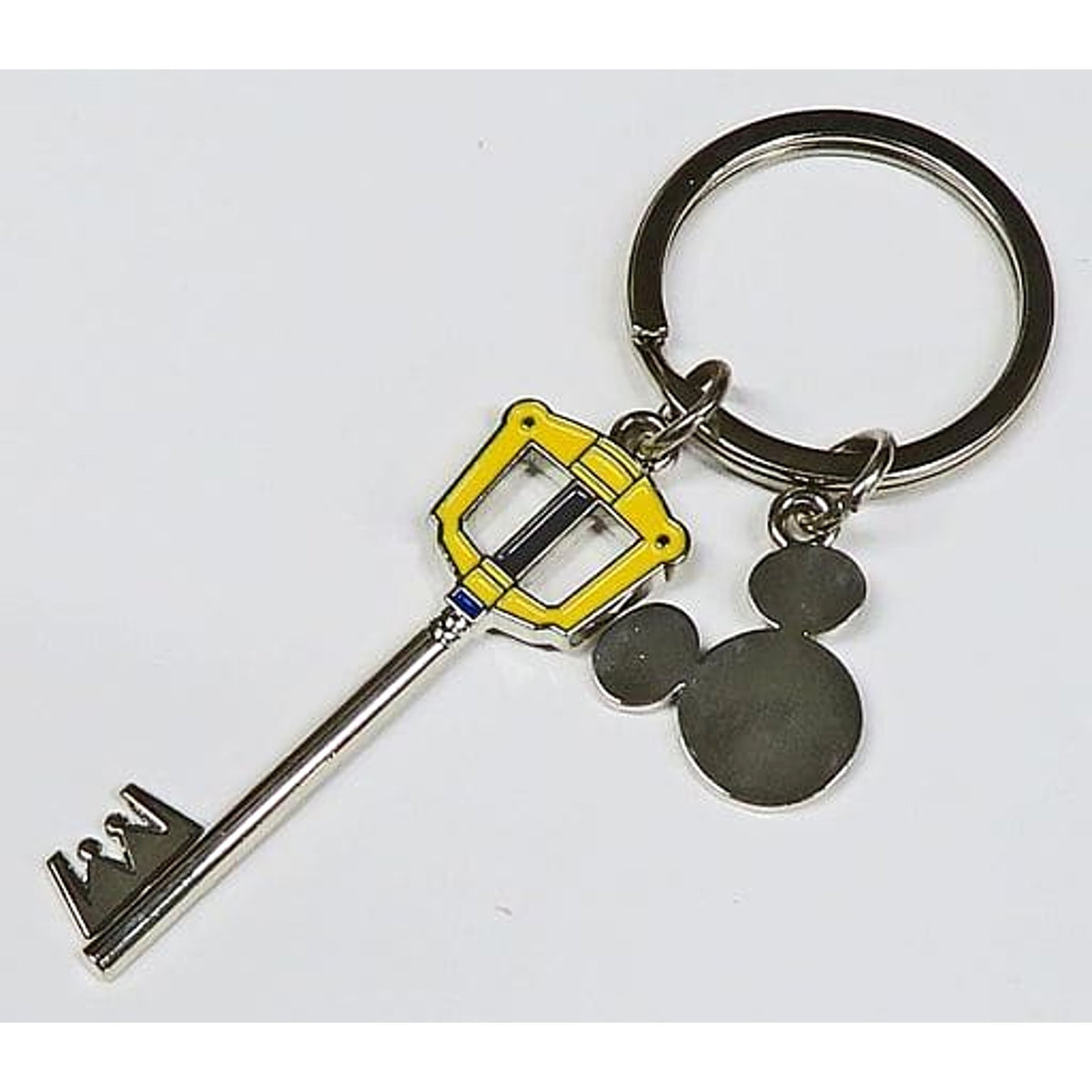 Kingdom Hearts Kingdom Chain Ichiban Kuji 20th Anniversary Keyblade Charm Collection Prize H Charm [USED]
