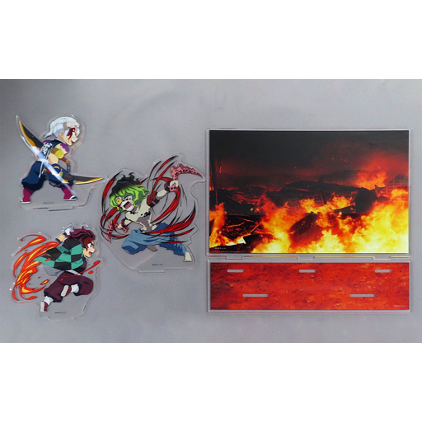 Tengen Uzui Tanjiro Kamado Gyutaro Demon Slayer Entertainment District Arc Illustration Mini Character Diorama Acrylic Stand Bundle Bonus for Mazari shi Aku no Zoni Set [USED]