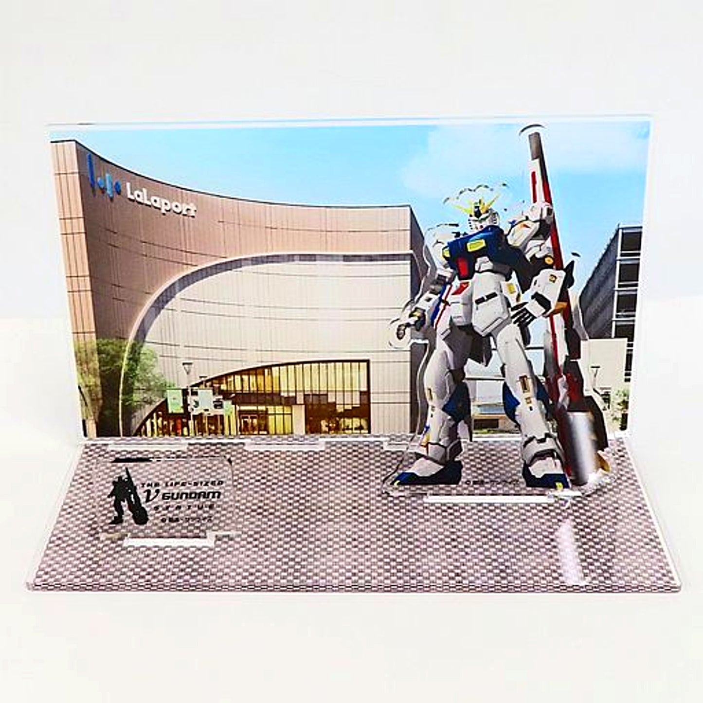 RX-93ff Nu Gundam Gundam Park Life-size Nu Gundam Statue Diorama Acrylic Stand [USED]