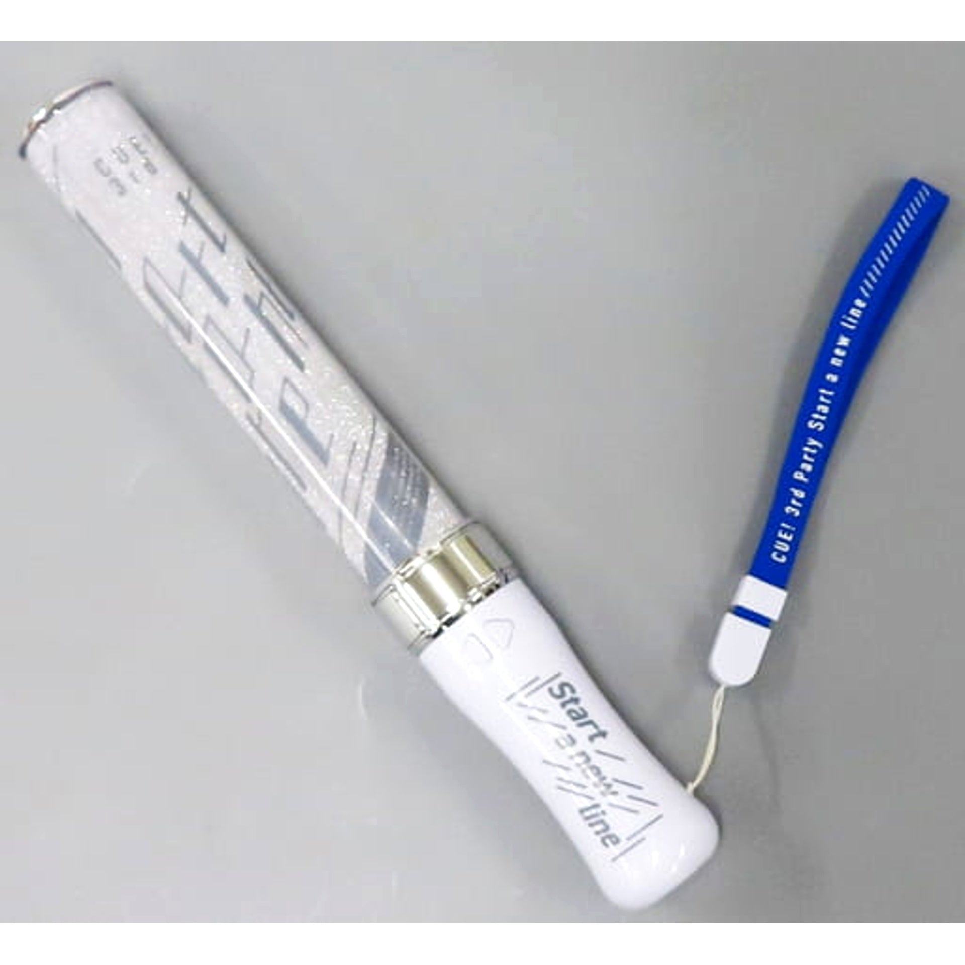 Cue! Logo Penlight 3rd Party Start A New Line Exclusive [USED]