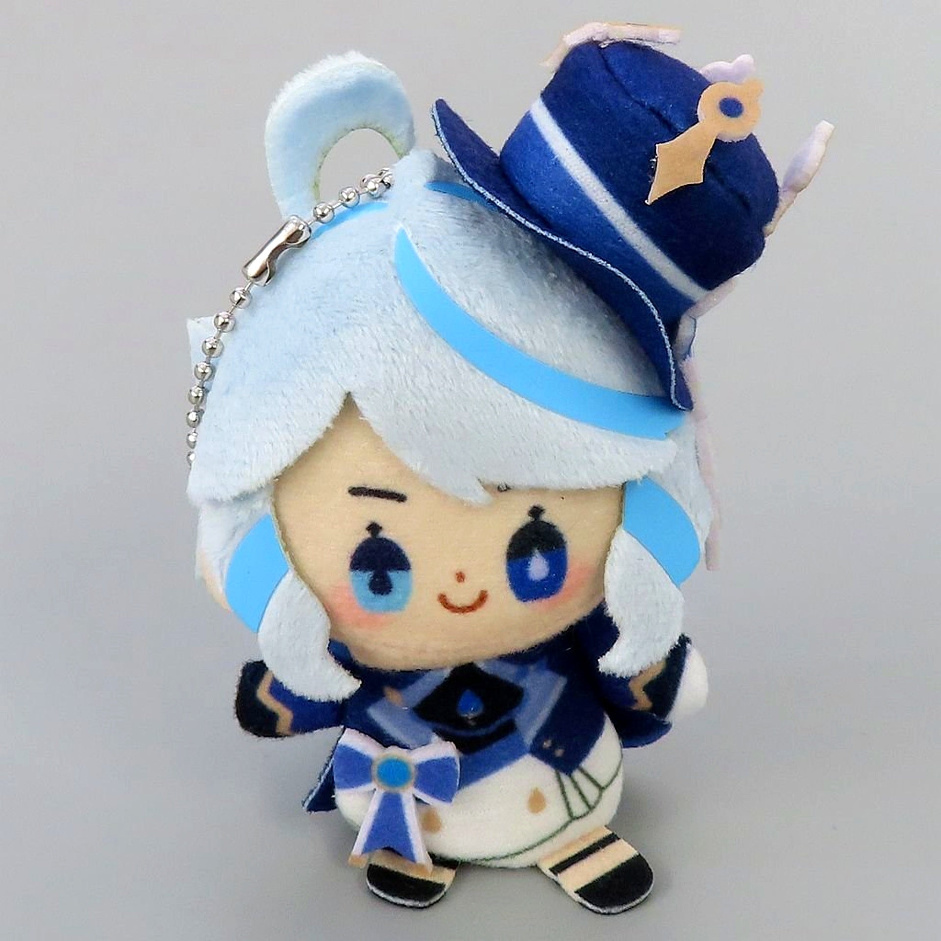 Furina Genshin Impact 2023 Carnival Gathering Series Finger Puppet Charm China Exclusive [USED]