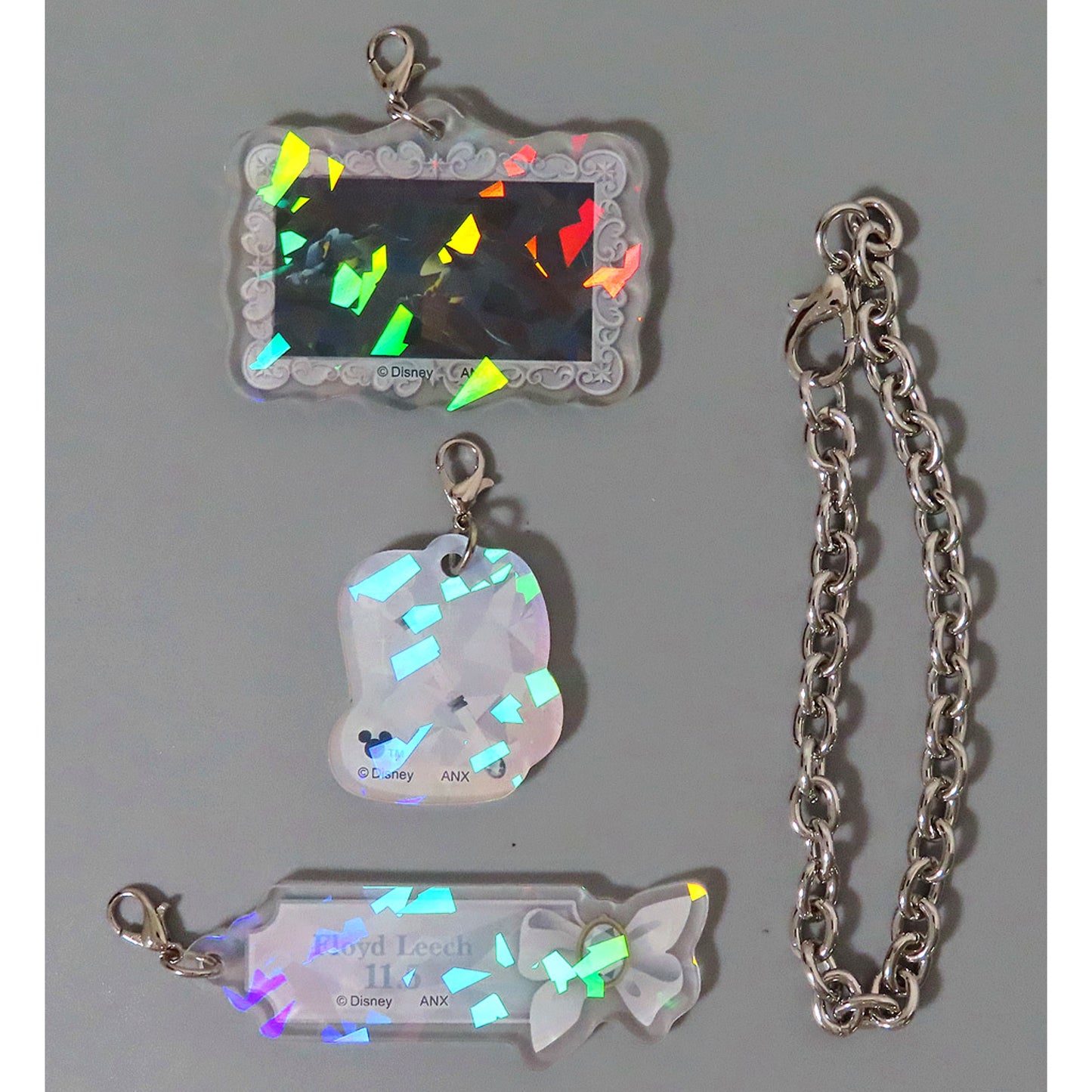 Floyd Leech Disney Twisted-Wonderland Hologram Acrylic Charm with Chain Floyd's Birthday Commemorative Goods [USED]