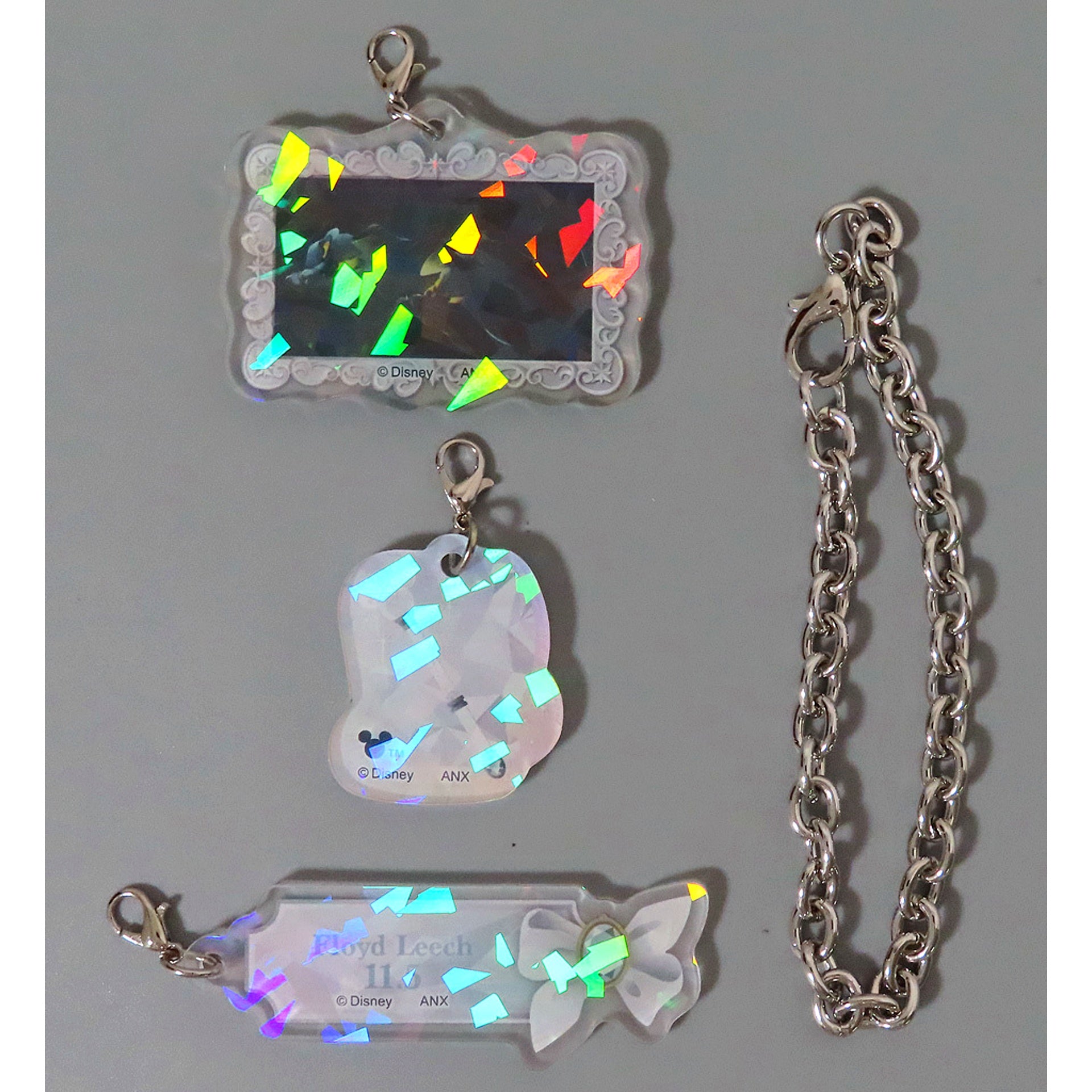 Floyd Leech Disney Twisted-Wonderland Hologram Acrylic Charm with Chain Floyd's Birthday Commemorative Goods [USED]
