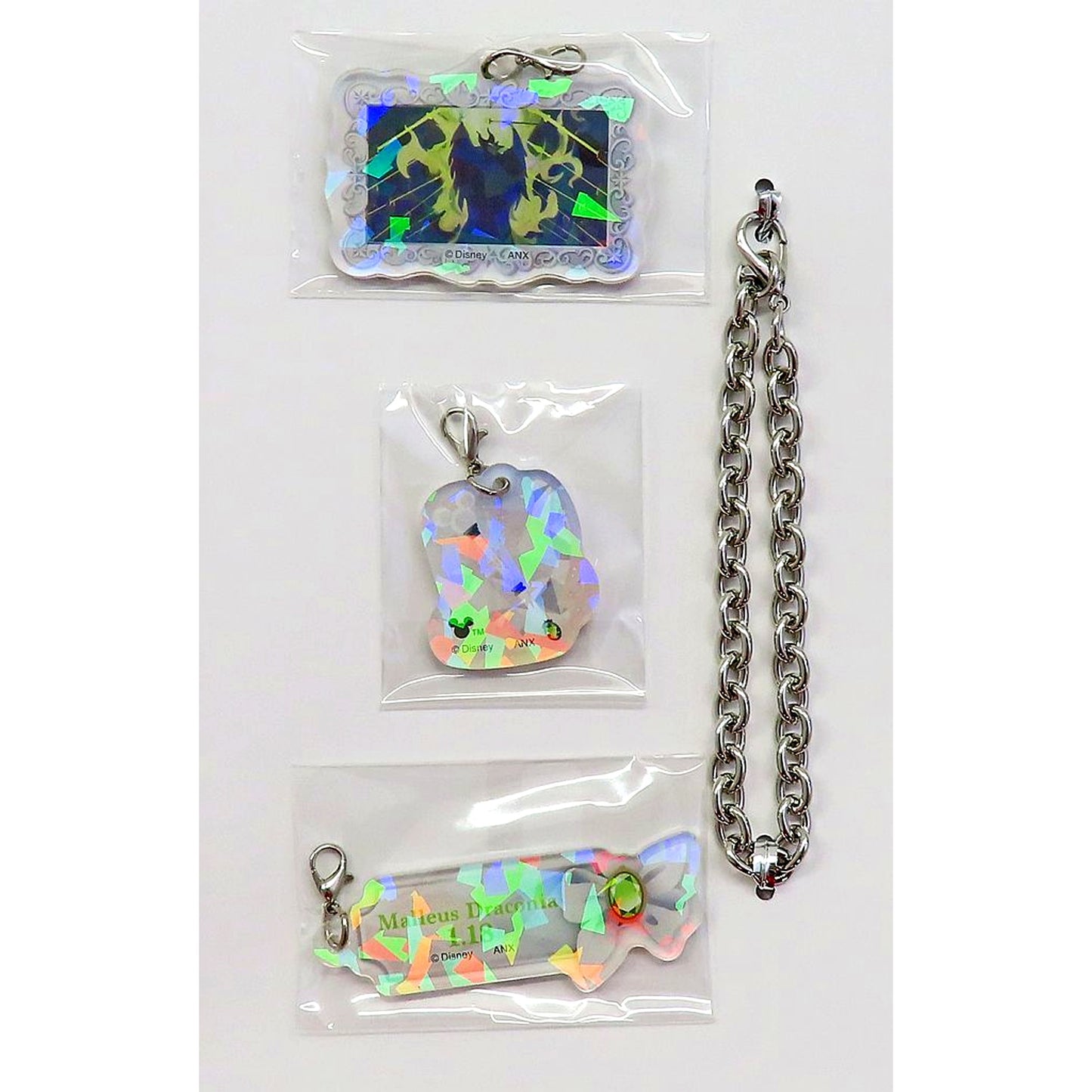 Malleus Draconia Hologram Acrylic Charm with Chain Disney Twisted-Wonderland Malleus Birthday Commemoration Goods [USED]