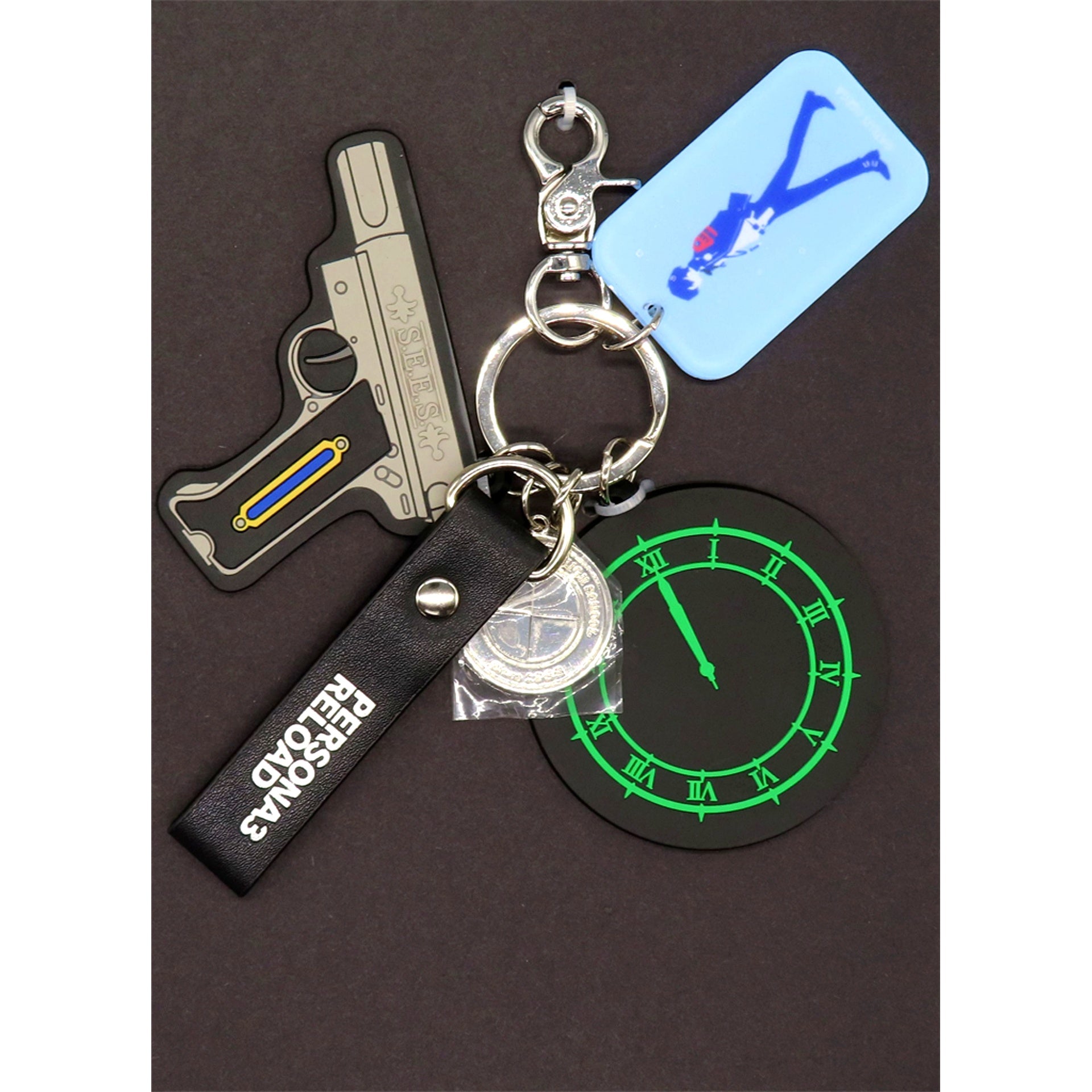 Motif Keychain Persona 3 Reload RED Tokyo Tower [USED]