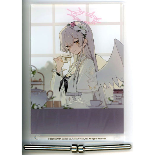 Nagisa Kirifuji Acrylic Stand Tea Time with Nagisa Blue Archive [USED]