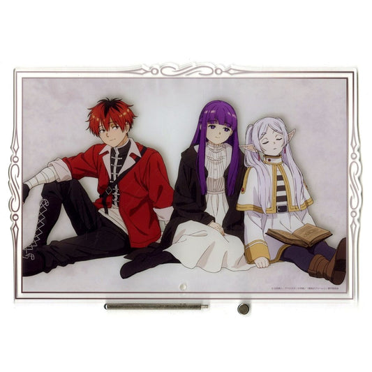 Frieren, Fern & Stark Sitting Acrylic Panel Button Gacha Box Great Luck C Prize Frieren: Beyond Journey's End [USED]