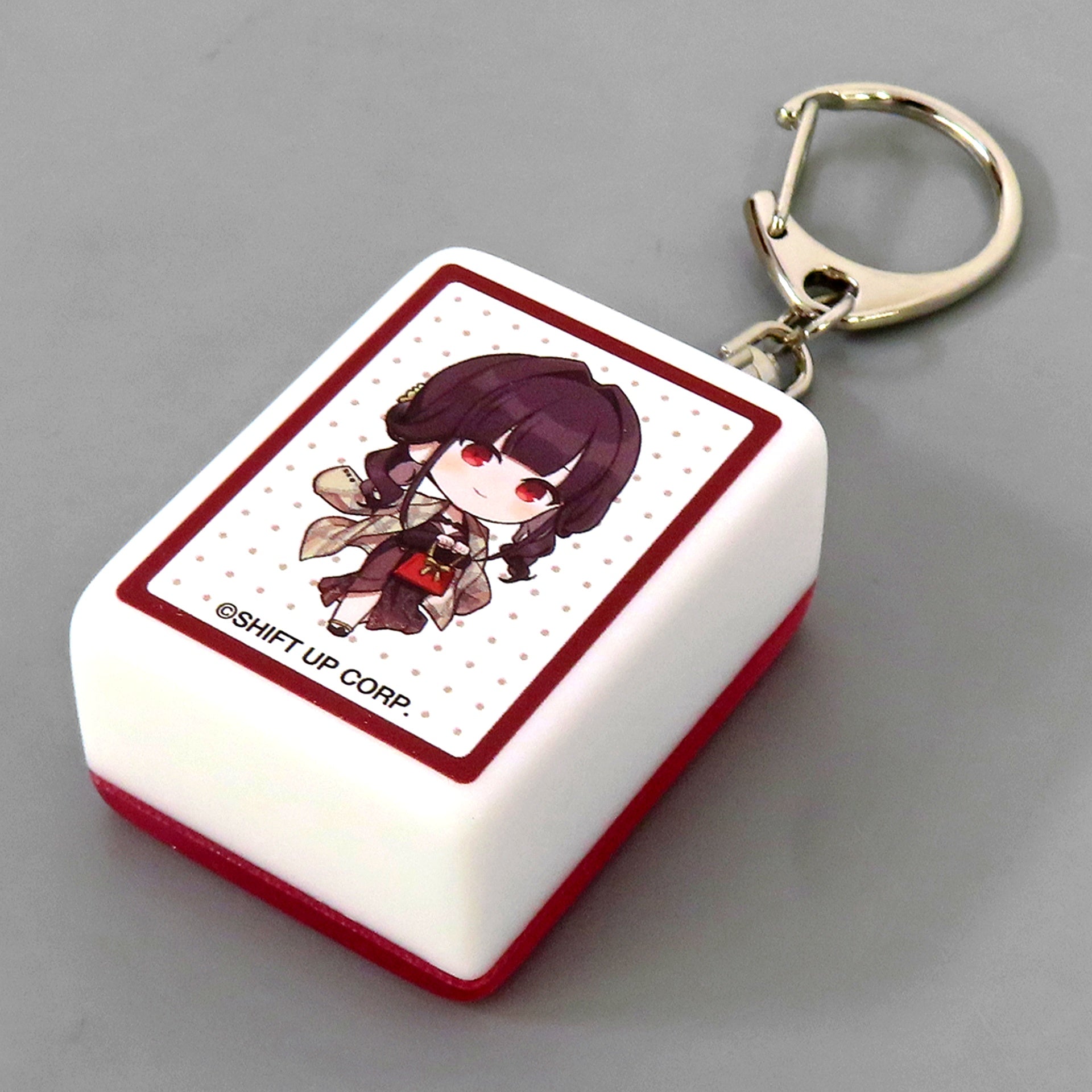 Sakura Valentine GODDESS OF VICTORY: NIKKE Mahjong Tile Style Keychain [USED]