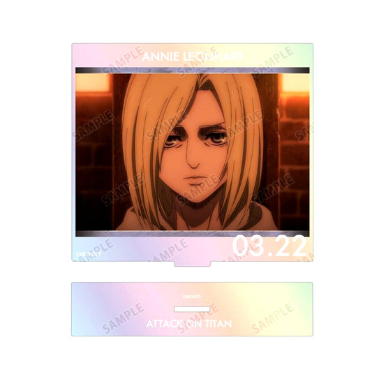 Annie Leonhart Attack on Titan Scene Shot Aurora BIG Acrylic Stand [USED]