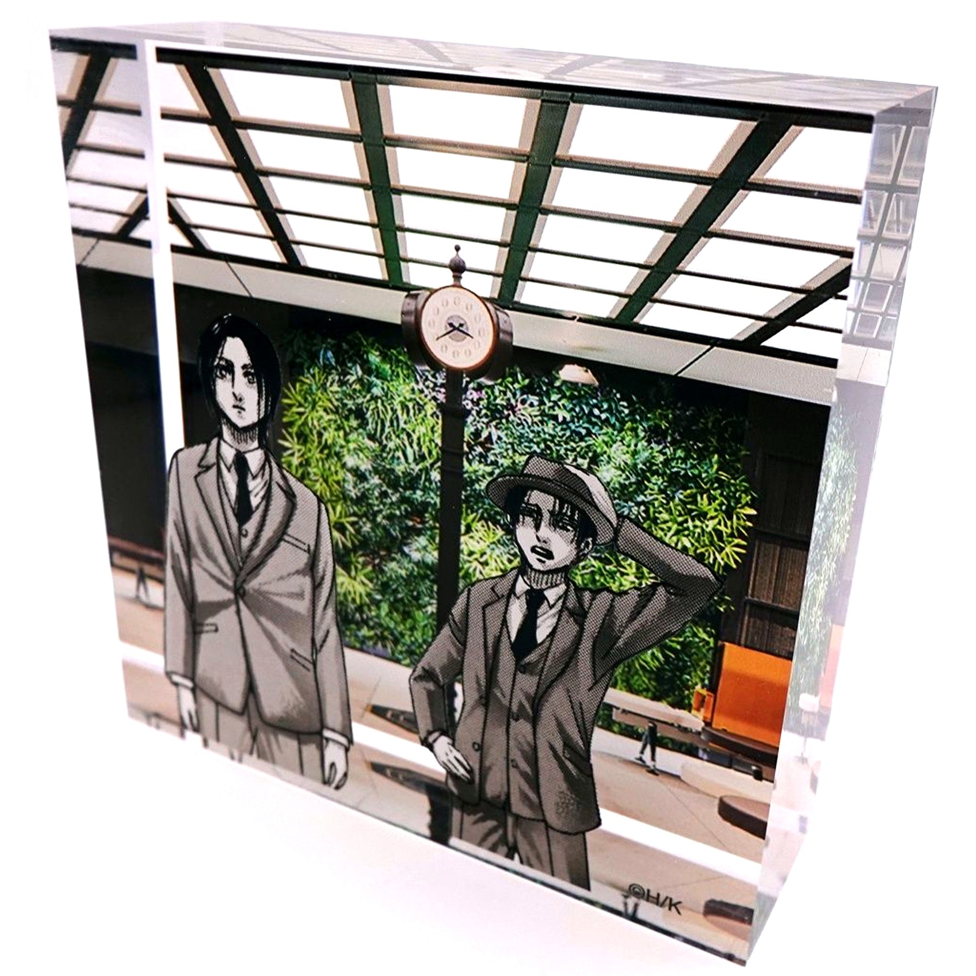 Clock Attack on Titan Tokyo Exploration Acrylic Block Tokyo Station 110th Anniv Goods [USED]