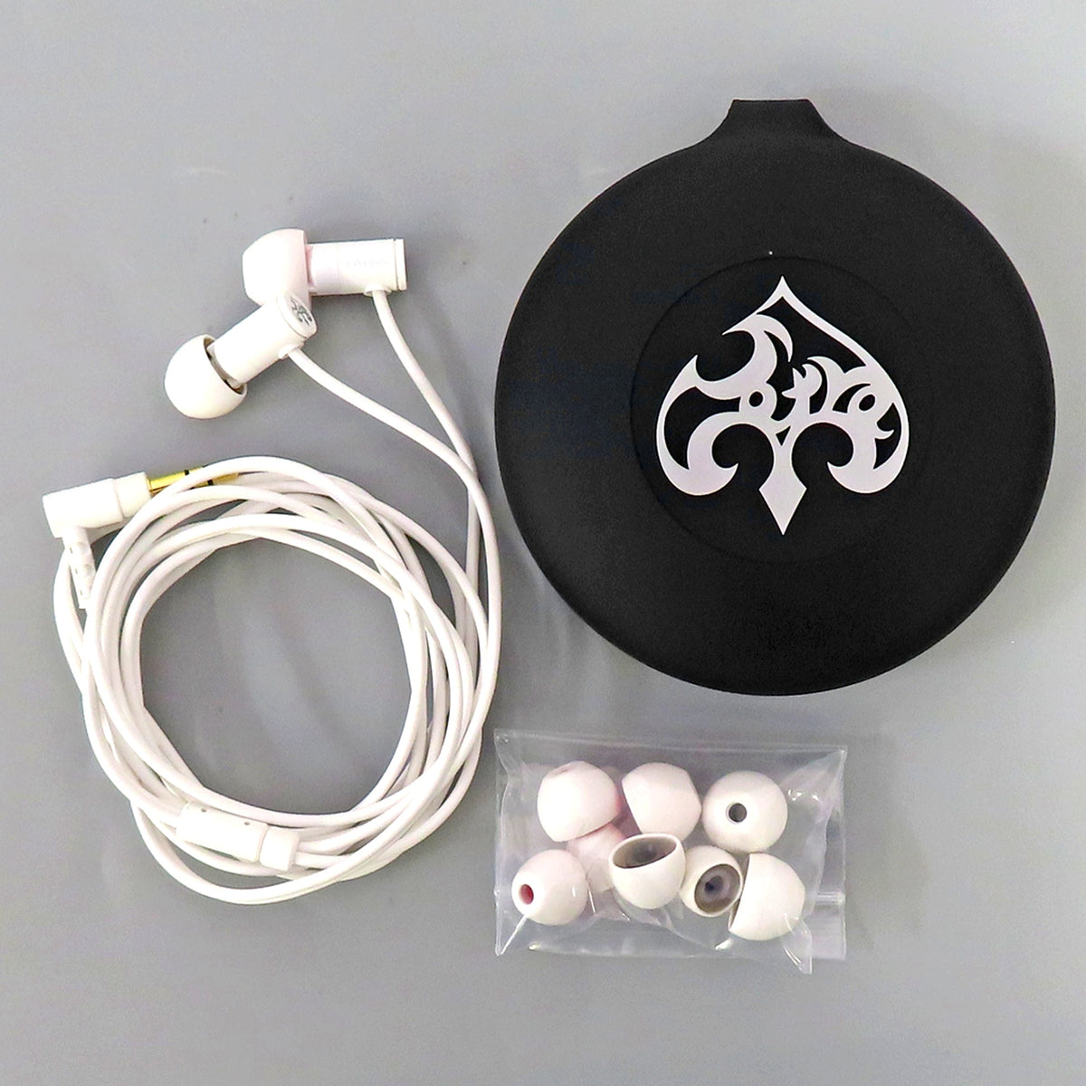 Suou Patra Wired Earphones VR1000 for ASMR Patra White Virtual YouTuber Suou Patra x final [USED]