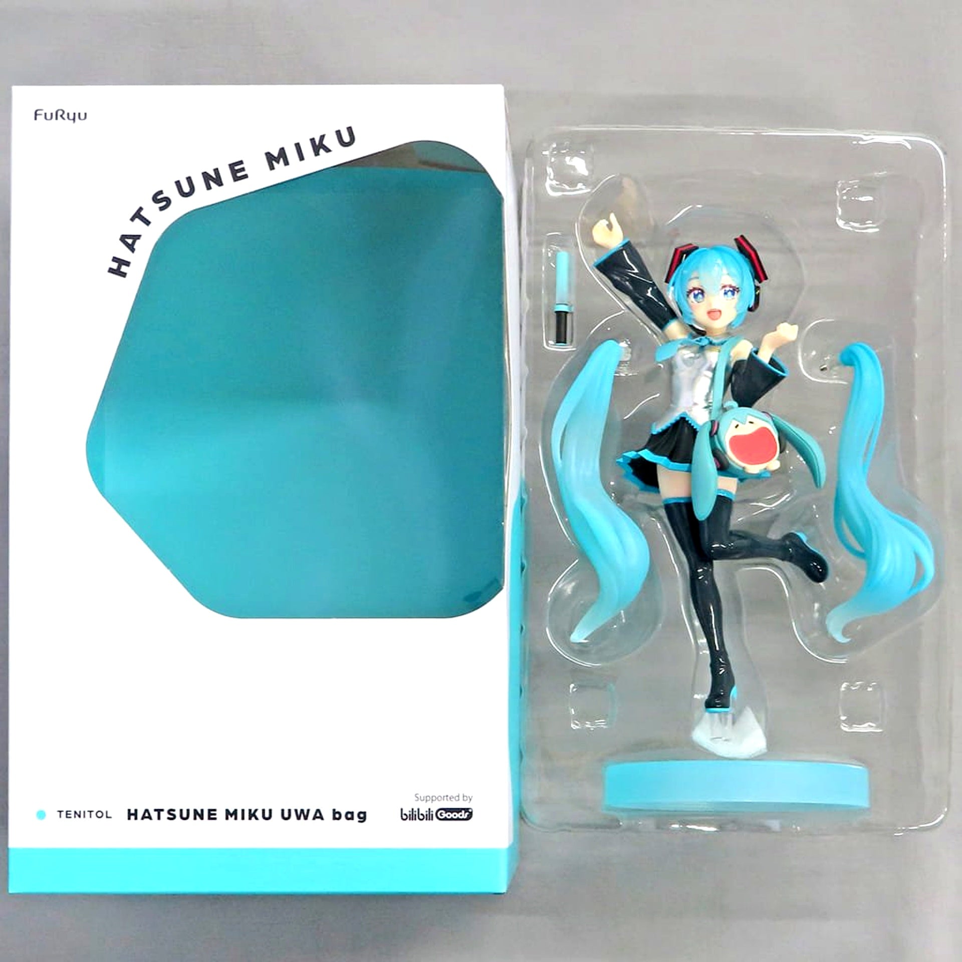 Hatsune Miku Character Vocal Series 01 Hatsune Miku TENITOL UWA Fluffy Cute Smiling Face Bag ATBC-PVC and PVC Painted Finished Product FURYU HOBBY MALL Limited [USED]