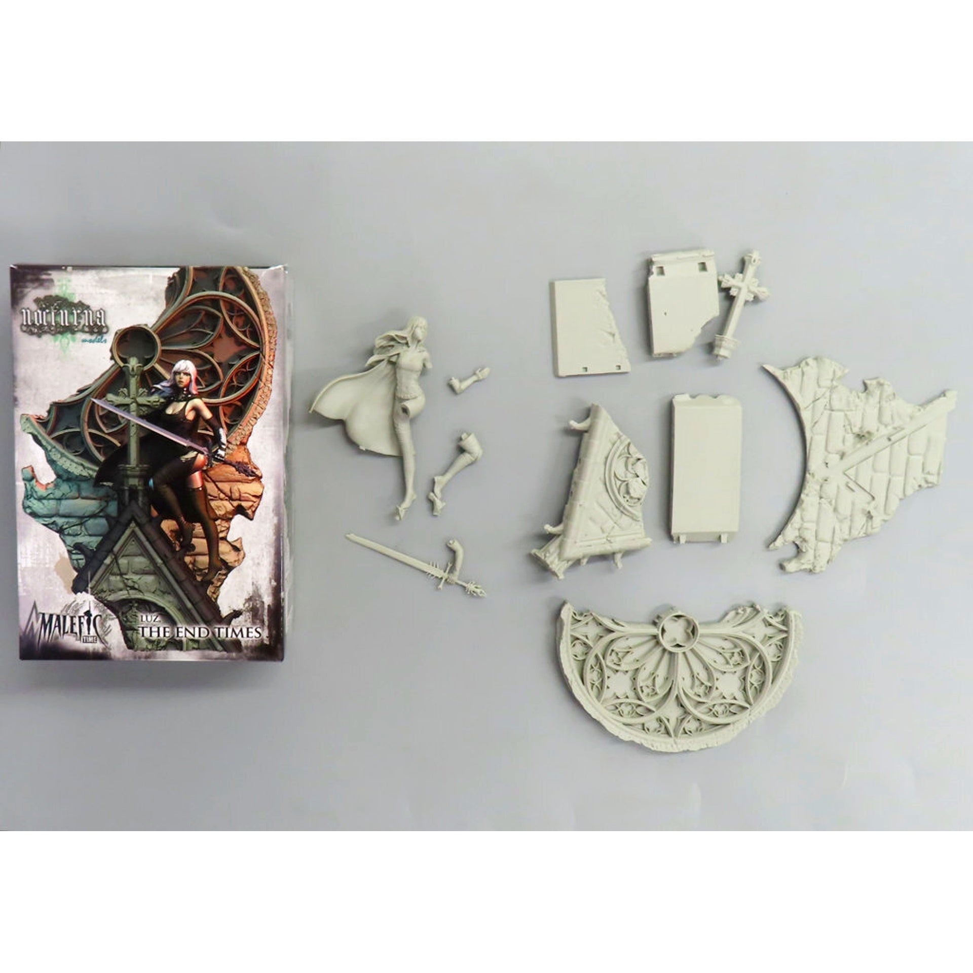 LUZ THE END TIMES Malefic Time 70mm Resin Cast Kit [USED]