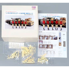 Darjeeling & Others Girls und Panzer 5 Body Set St. Gloriana Girls Academy Tank Commander Set Resin Cast Kit 1/35 Scale Wonder Festival 2015 Summer Limited [USED]