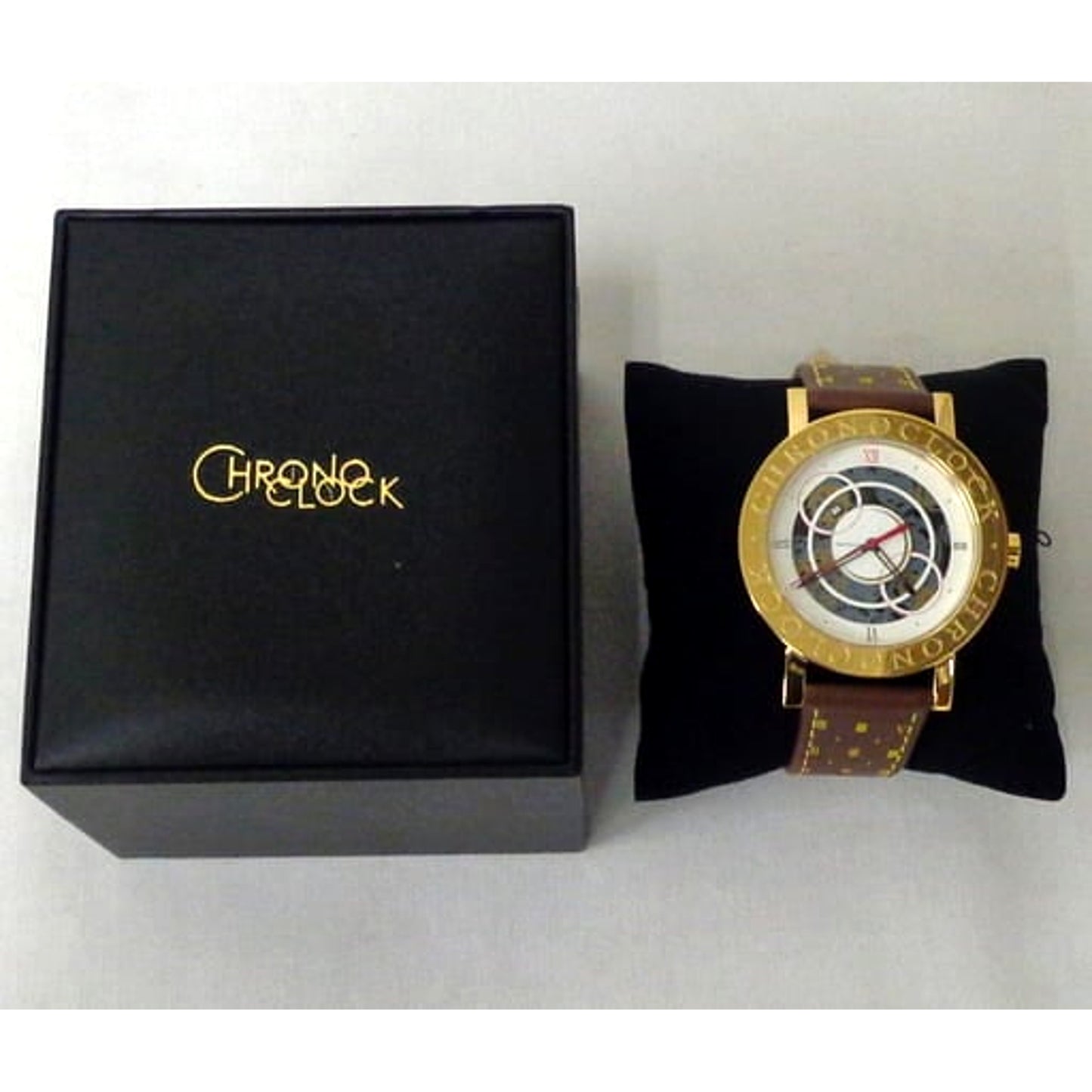 Chrono Clock Kurokuro Model Genuine Leather Original Mens Wristwatch Gold [USED]