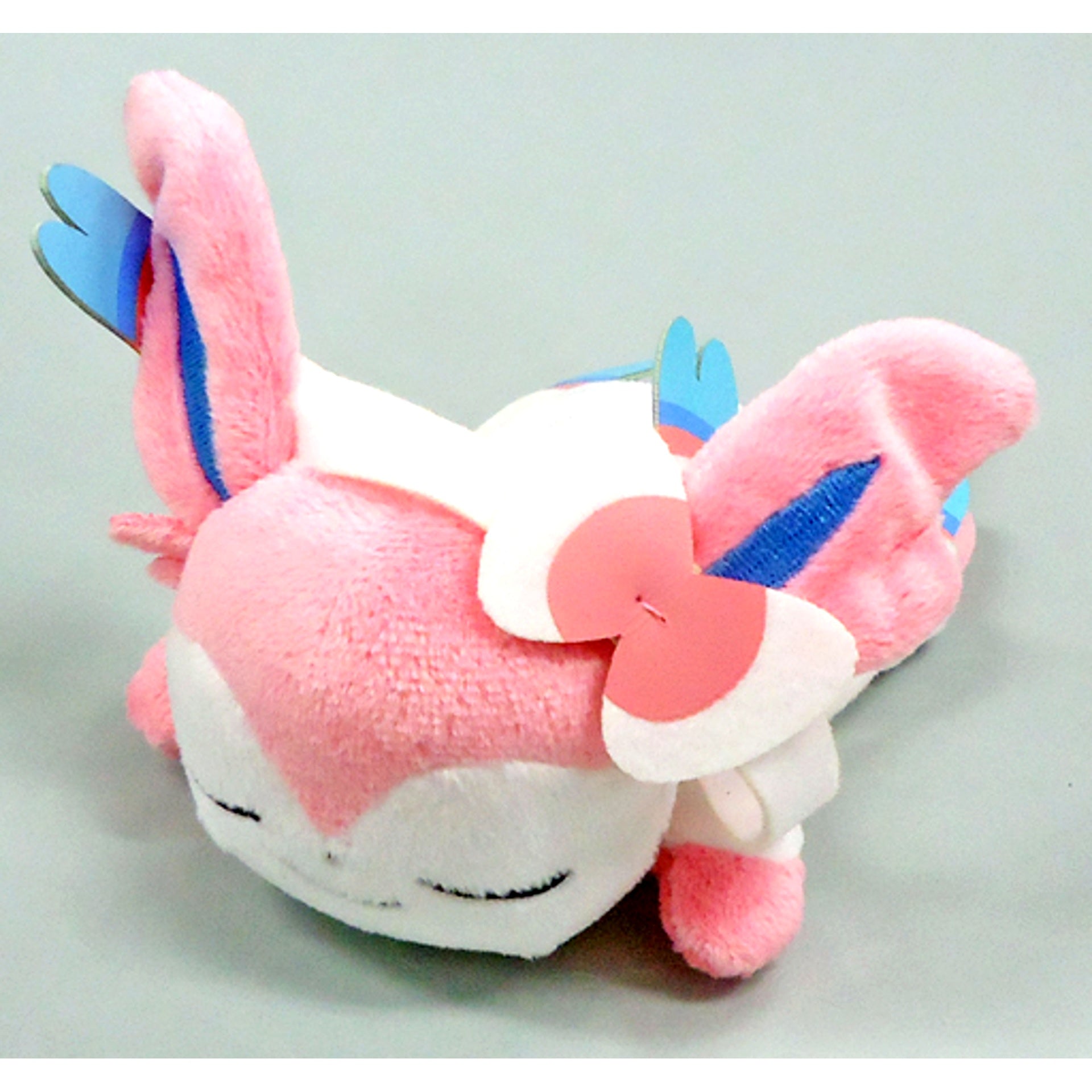 Sylveon Sleeping Ver. Kuttari Plush Pokemon Pokemon Center Limited [USED]