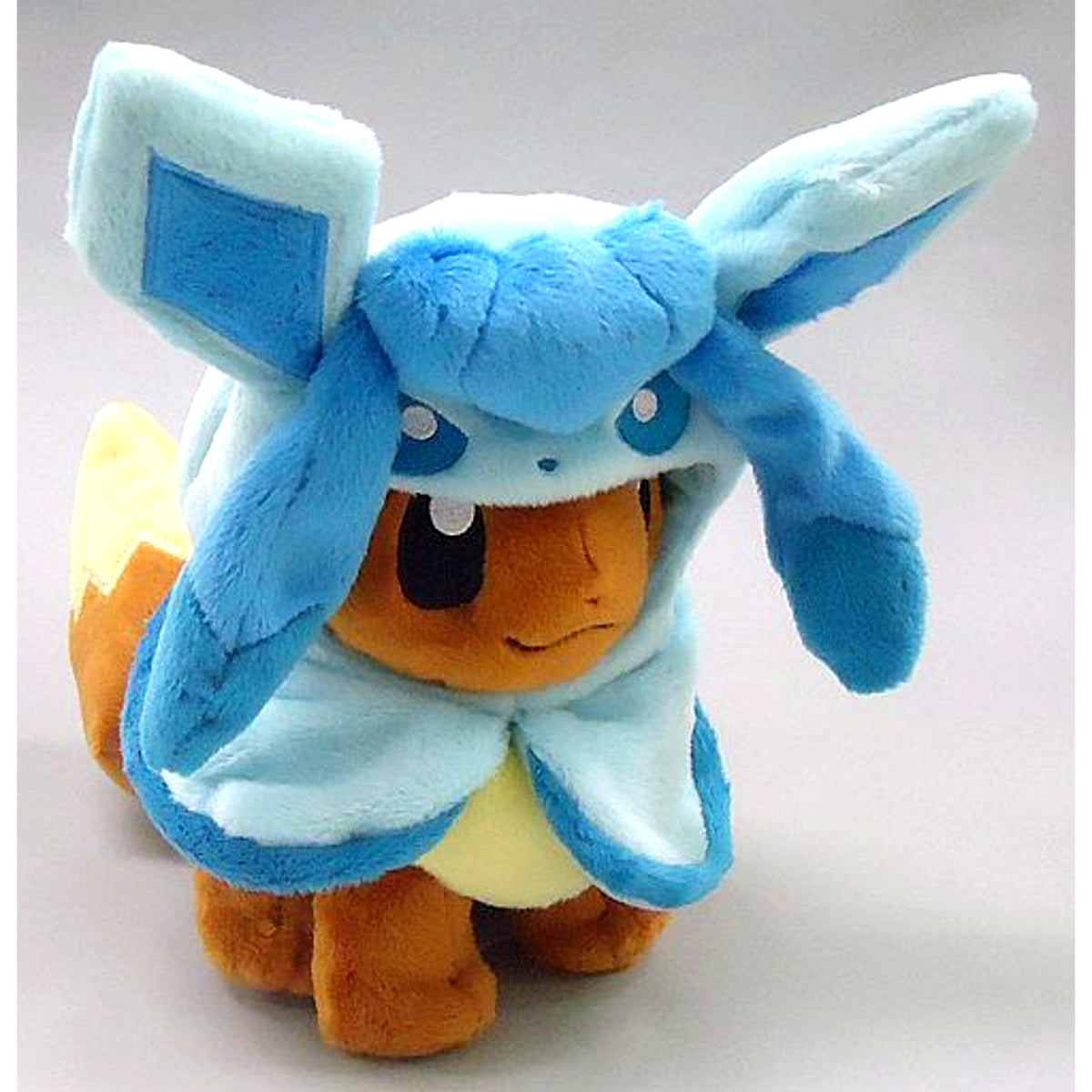 Eevee Glaceon Poncho Series Plush Pokemon Center Limited [USED]