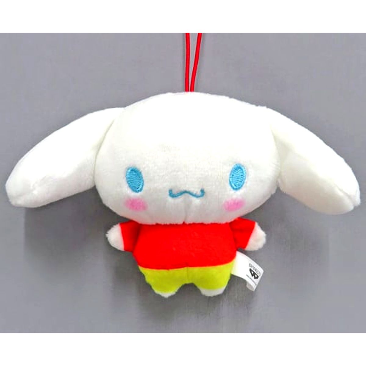 Cinnamoroll Crayon Shin-chan x Cinnamoroll Rubber Strap Plush [USED]