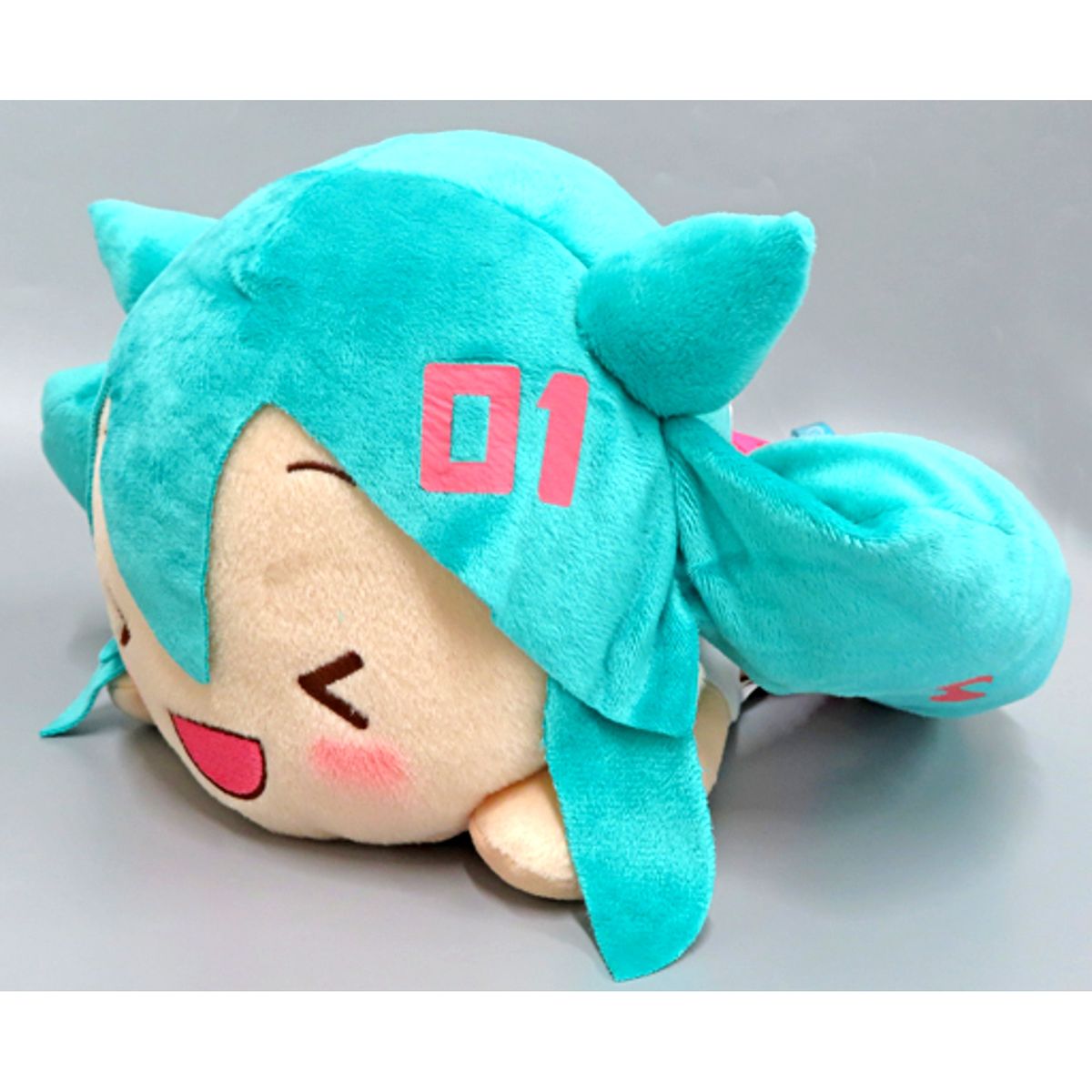Hatsune Miku Hatsune Miku Series Fuwapuchi Live Cheer Tension Up Lying Down Plush M [USED]