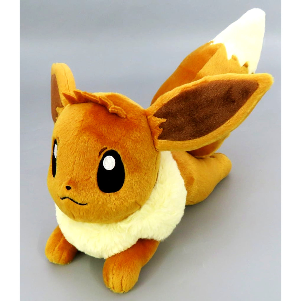 Eevee Life-Size Laying Down Plush Pokemon Pokemon Center Limited [USED]