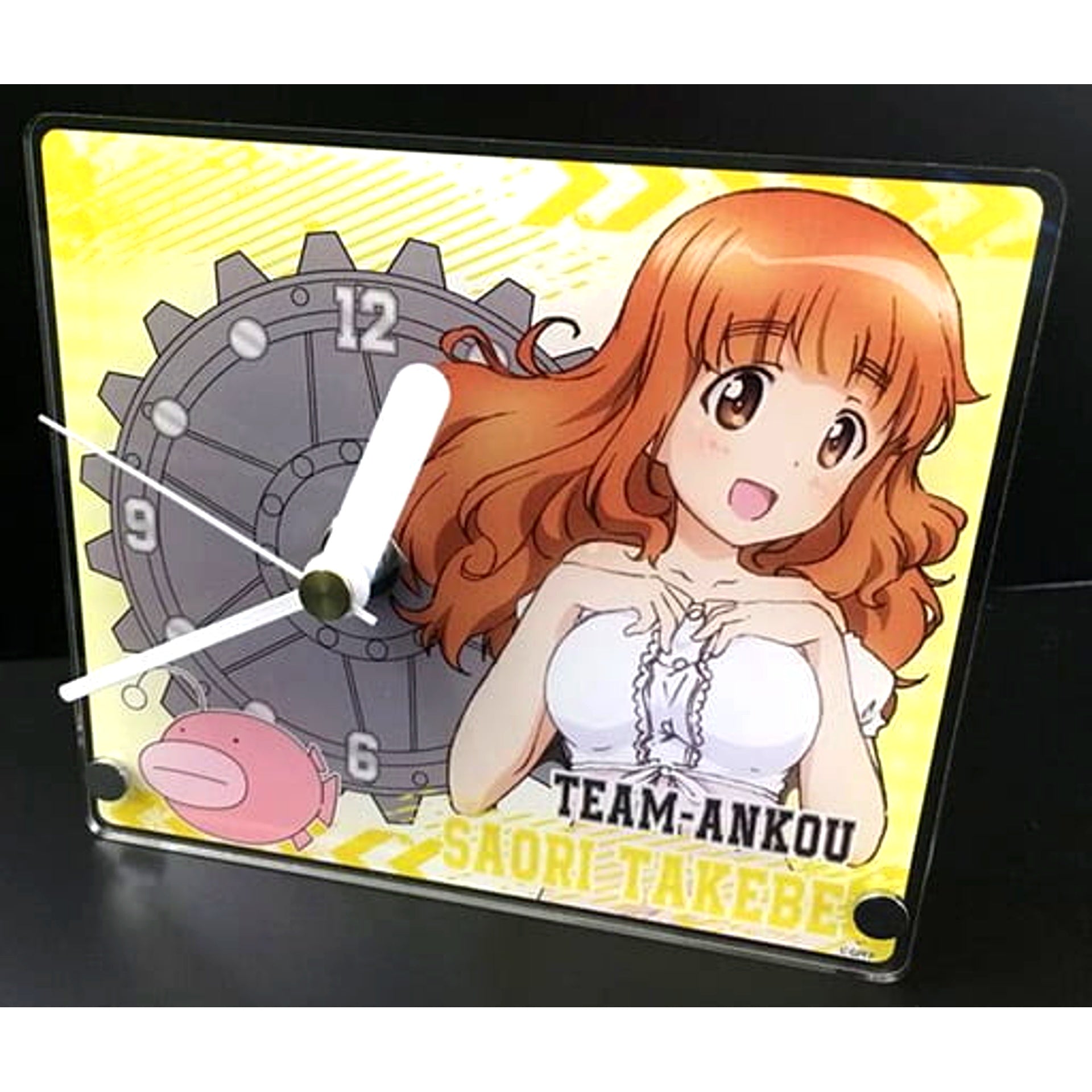 Saori Takebe Girls und Panzer Finale Acrylic Desk Clock [USED]