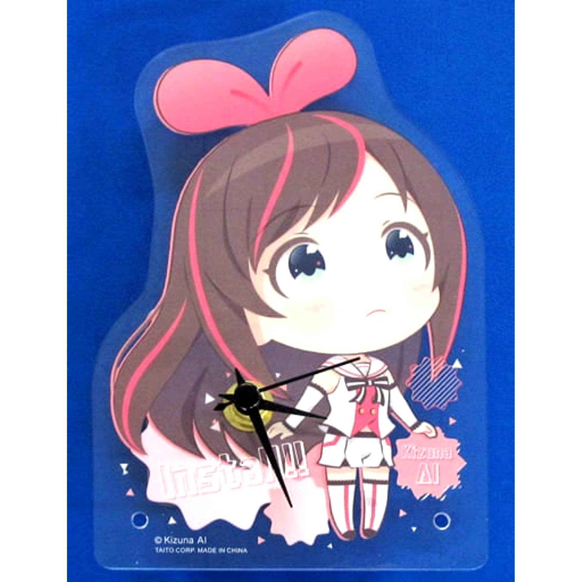Virtual YouTuber Kizuna AI Installing Acrylic Clock [USED]