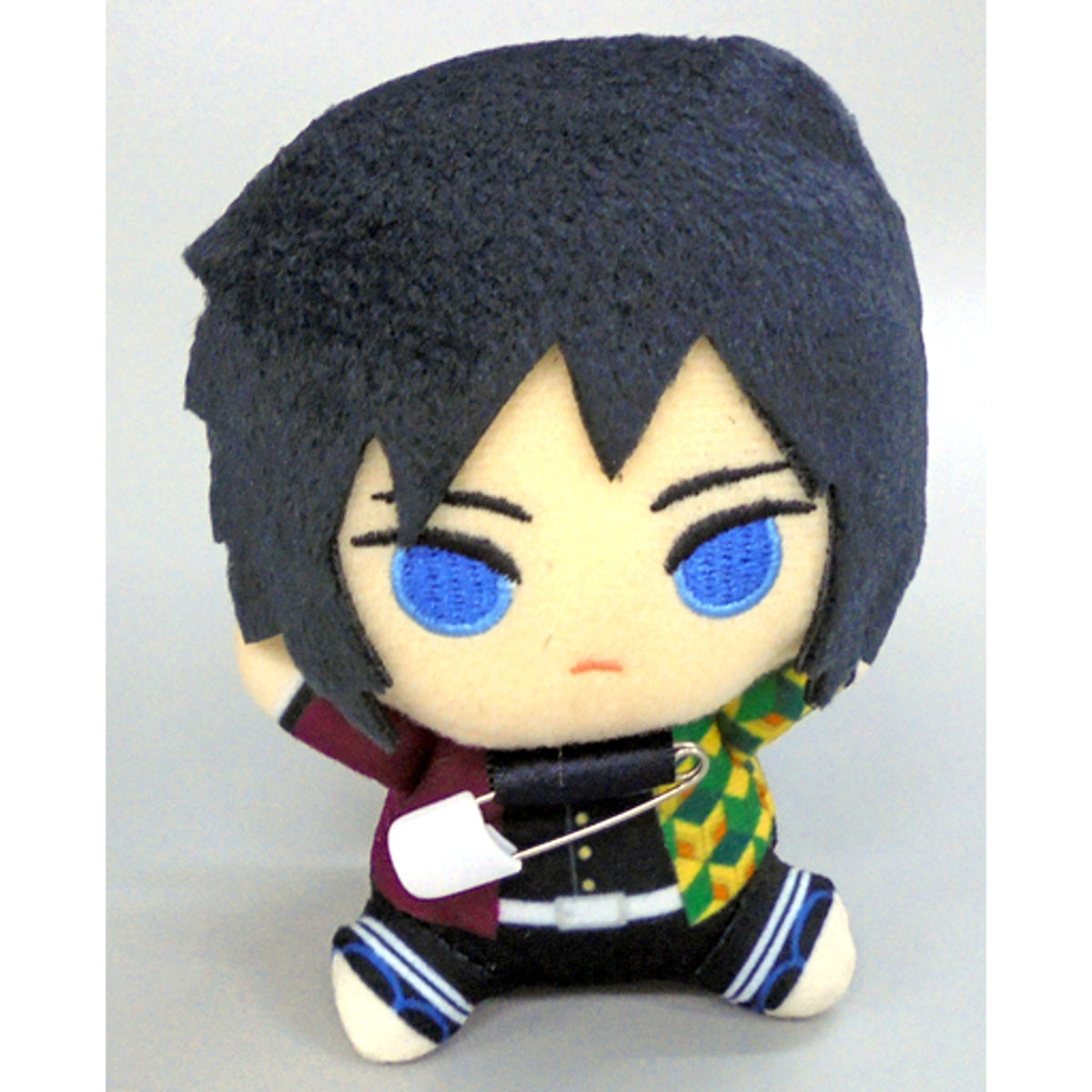 Giyu Tomioka Demon Slayer: Kimetsu no Yaiba Kuttsuki Clinging Plush Badge x SEGA Limited [USED]