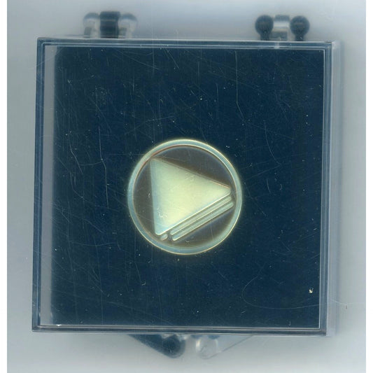 Hololive Aogami High School Emblem Pin Badge Puzzle x Experience Event hololive ERROR Escape from Aogami High School [USED]