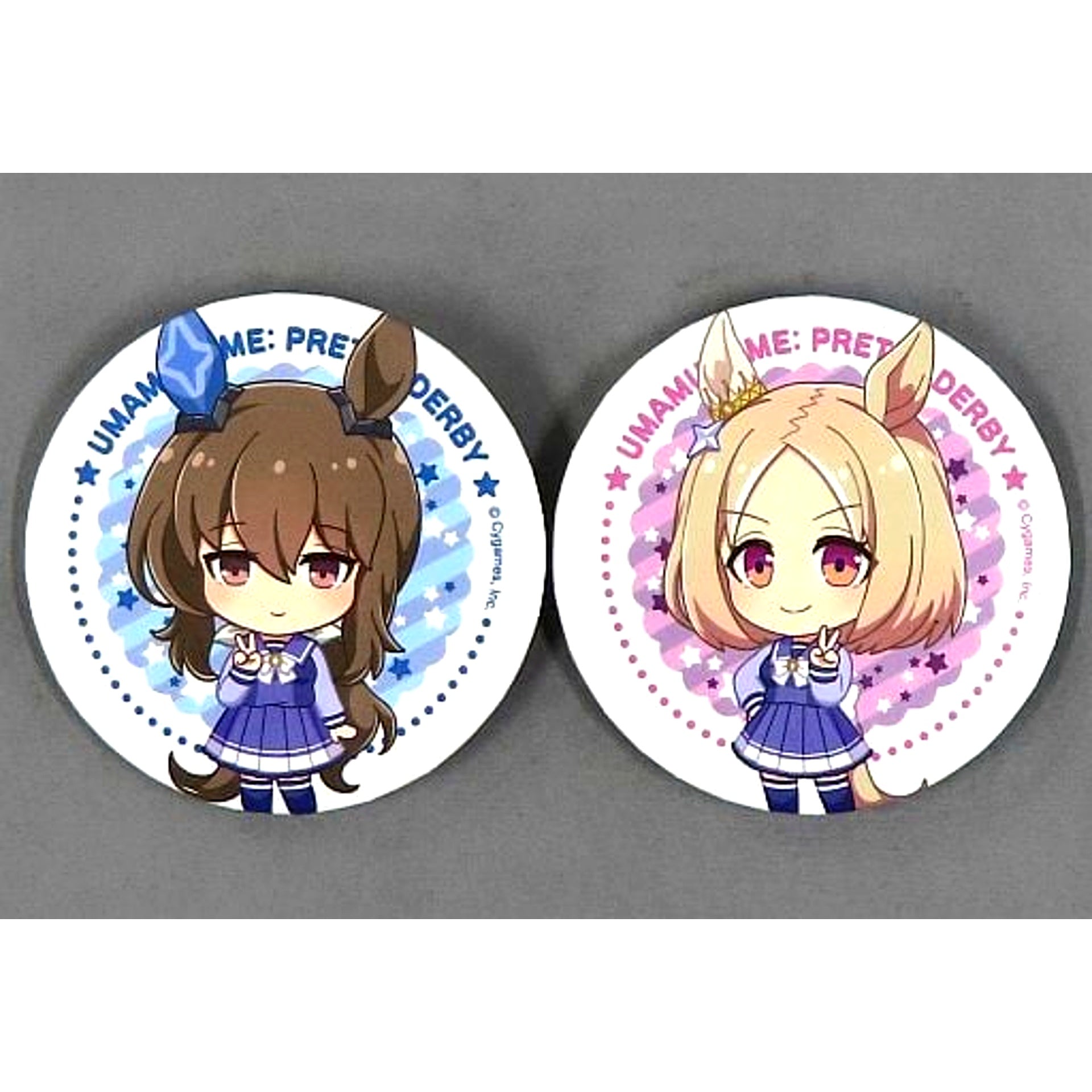 Set of 2 Admire Vega & Narita Top Road Uma Musume Pretty Derby 2nd Anniversary V Sign Trading Button 7-Eleven x Uma Musume Pretty Derby 2nd Anniversary Campaign [USED]