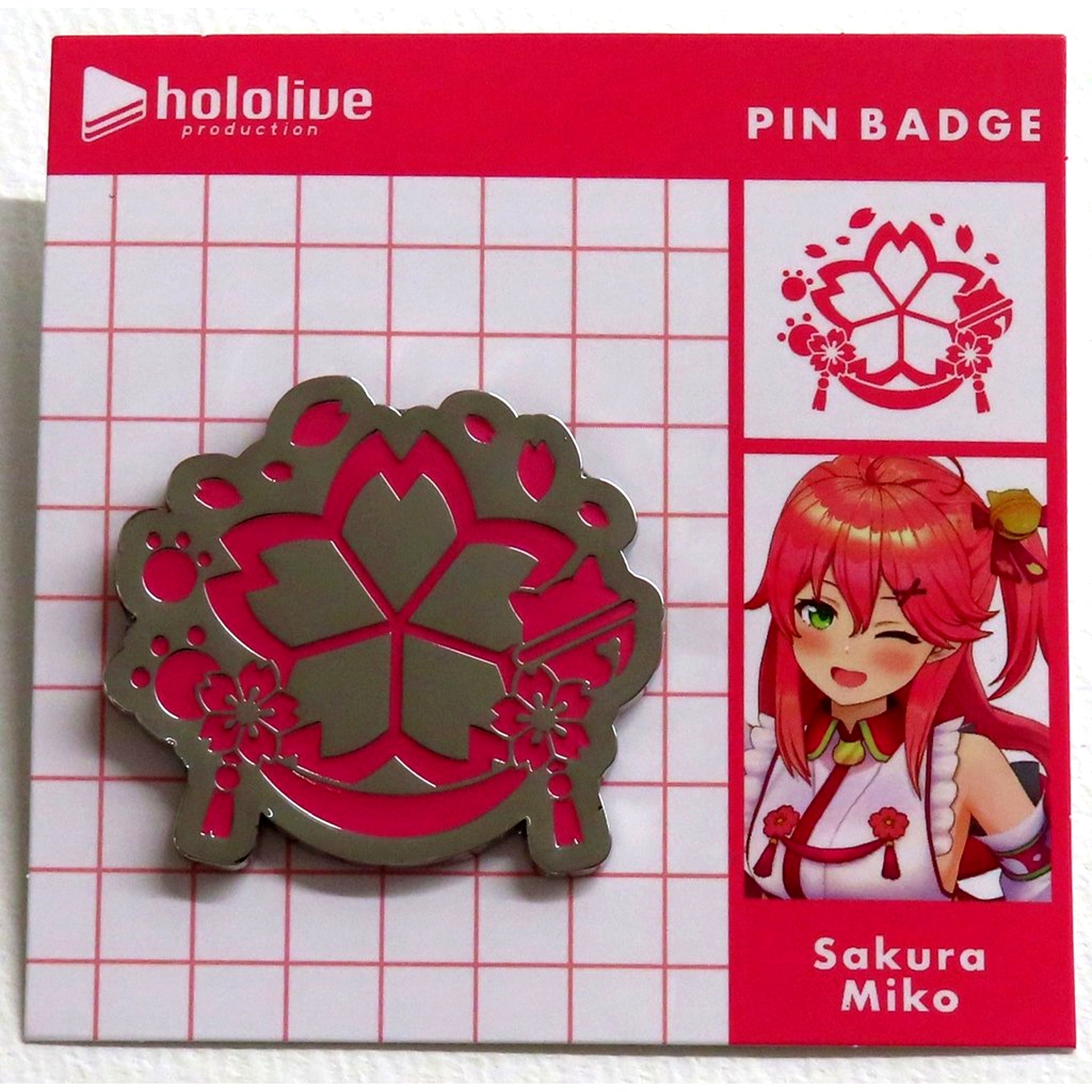 Sakura Miko Hololive Holo Emblem Pin Badge [USED]
