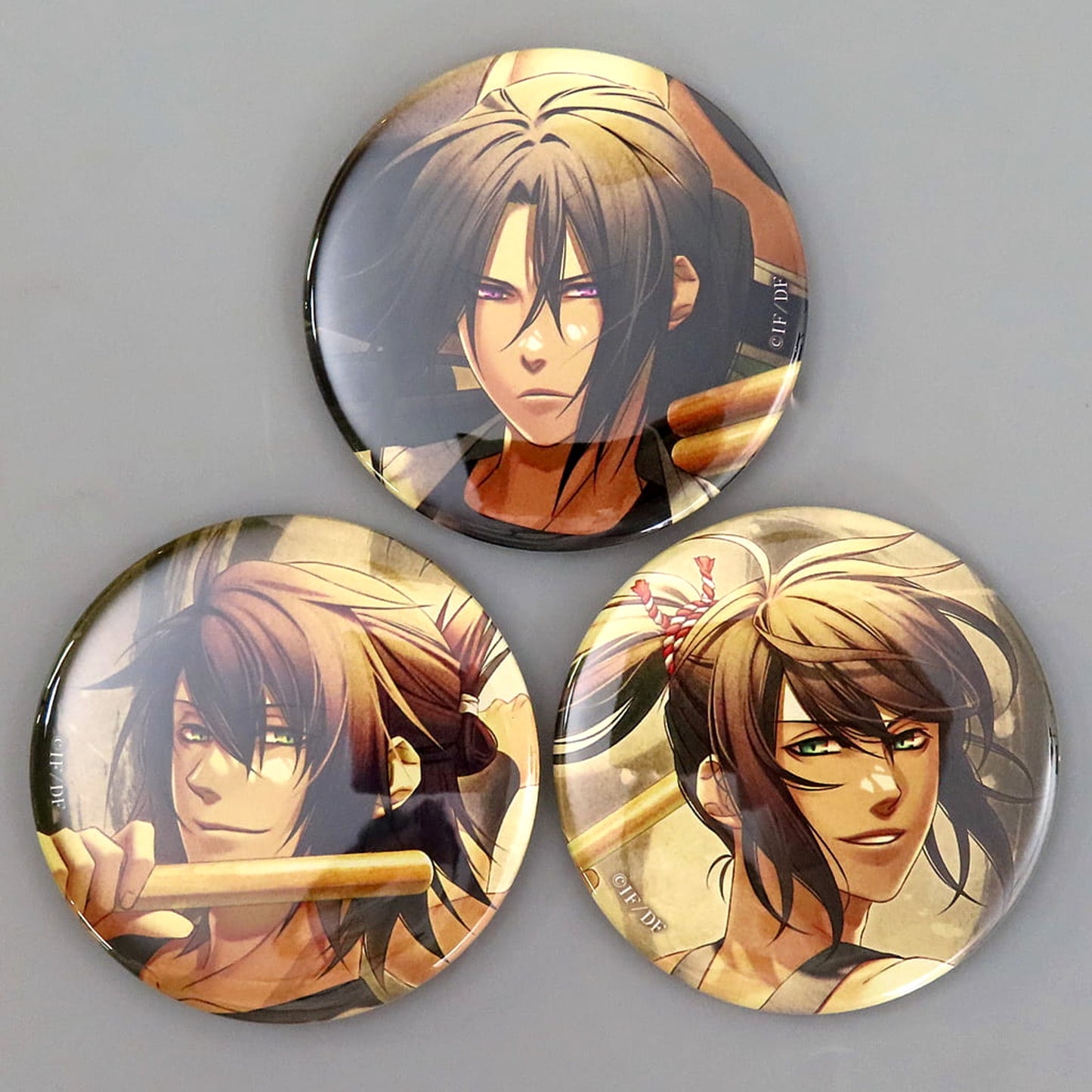 Hakuouki Shinkai: Yuugiroku Taishitachi no Daienkai Hajime Saito & Others Newly Drawn Can Badge animate Limited Bonus Included with the Nintendo Switch Game Set of 3 Buttons [USED]