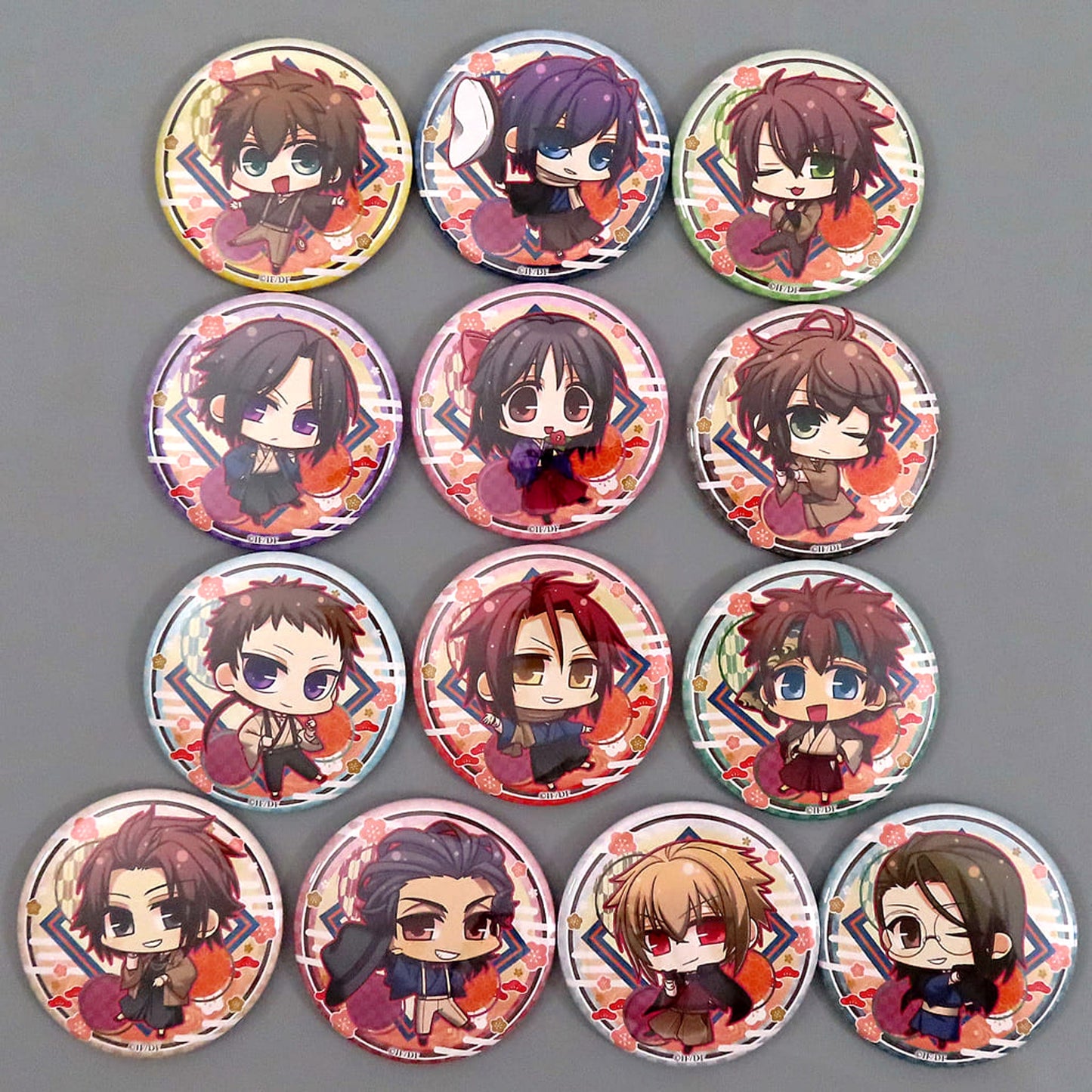 Hakuouki Shinkai: Yuugiroku Taishitachi no Daienkai Toshizo Hijikata & Others Newly Drawn Chibi Character Can Badge Stellaworth Limited Bonus Included with the Nintendo Switch Game Special Stella Set Set of 13 Buttons [USED]