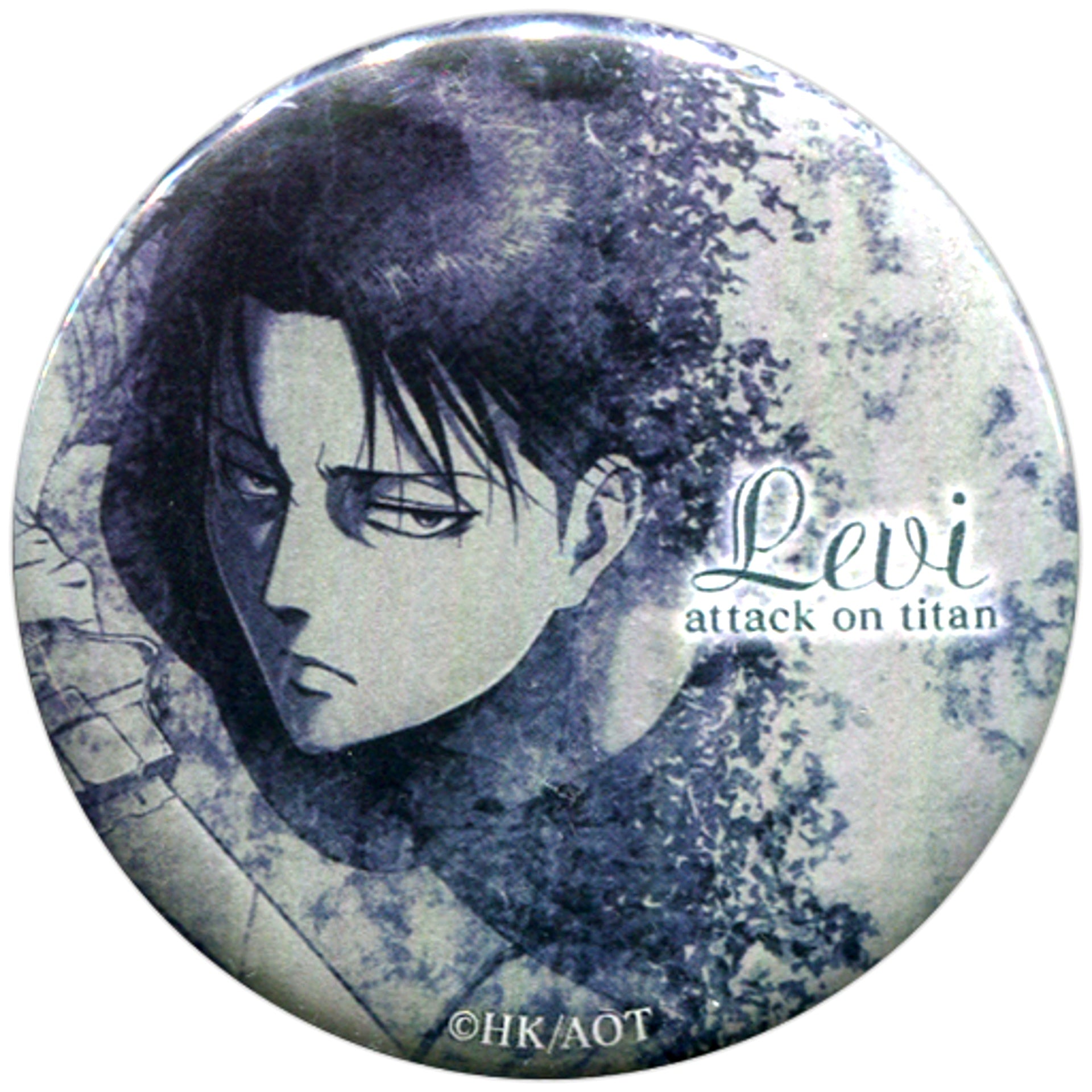 Levi Ackerman - Facing Left / Blade Attack on Titan Badge Collection Levi Ver. [USED]