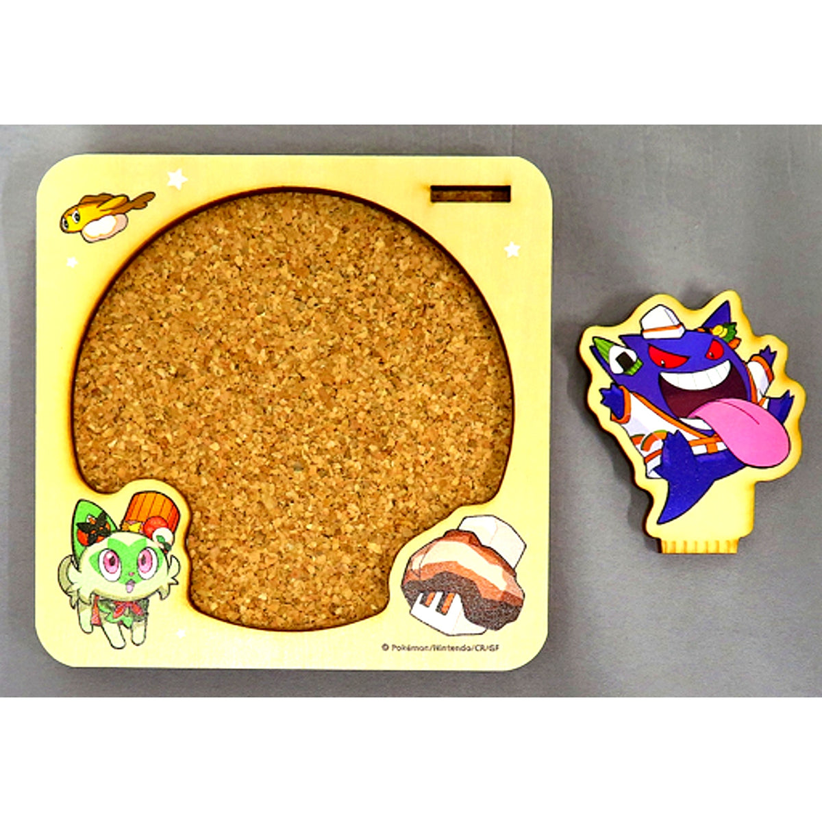 Sprigatito Gengar Wood Coaster Paldea Spooky Halloween Pokemon Pokemon Center Limited [USED]