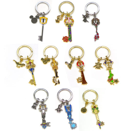 Kingdom Chain, etc. Kingdom Hearts Ichiban Kuji Second Memory Keyblade Charm Collection Prize G All 10 Types Set Charm [USED]