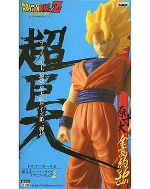 Son Goku Super Saiyan Dragon Ball Z Assembly Required Super Size Soft Vinyl Figure 2 Male Figure [USED]