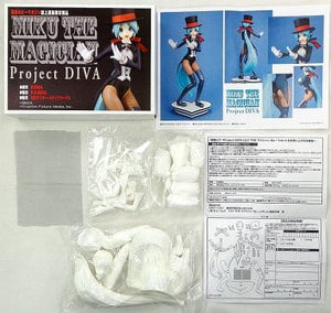 Miku The Magician Hatsune Miku Project DIVA Dengeki Hobby Magazine Online Shopping Limited Female Figure [USED]