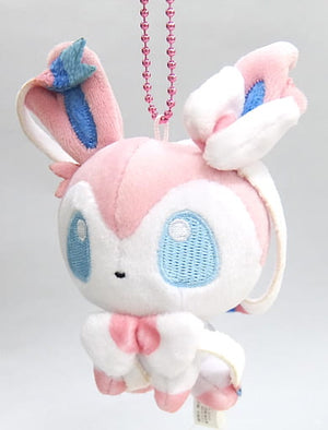 Sylveon Mocchiri Mascot Pokemon Dolls Pokemon Pokemon Center Limited Key Ring [USED]